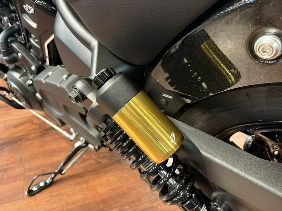 2026 Indian Motorcycle® 101 Scout® Black Crystal with Super Graphite