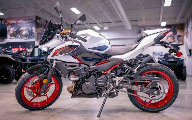 2026 Kawasaki Z500 SE ABS