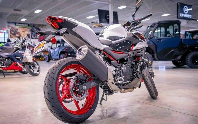 2026 Kawasaki Z500 SE ABS