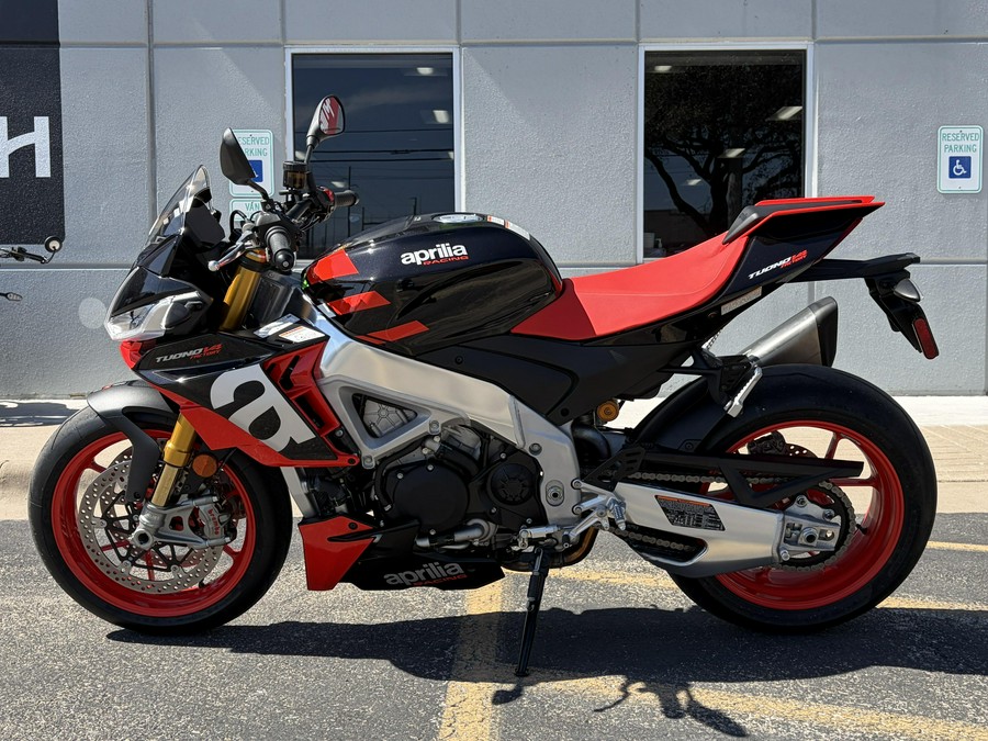 2021 APRILIA Tuono V4
