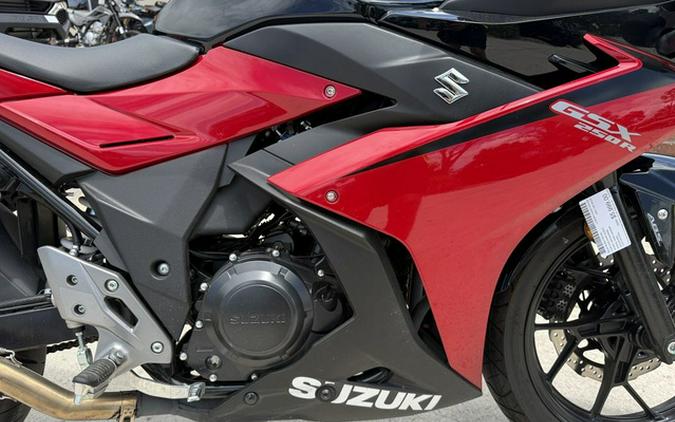 2025 Suzuki GSX 250R ABS