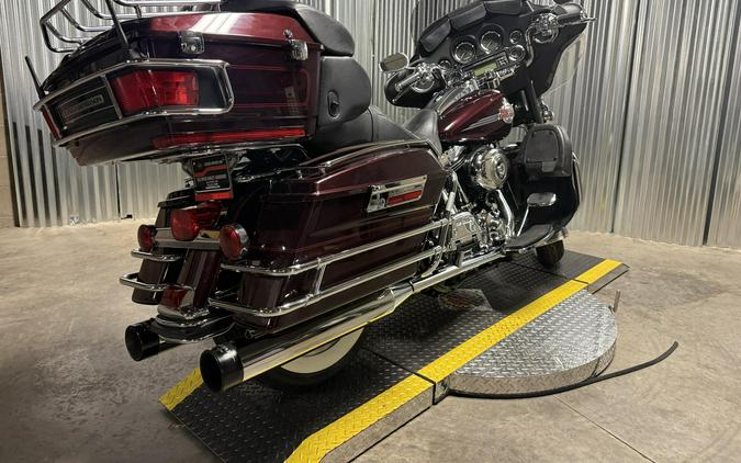 2007 Harley-Davidson Electra Glide Ultra Classic BLACK CHERRY W/PINSTRIPE