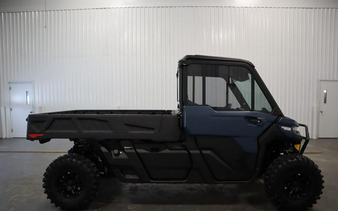 2026 Can-Am® Defender PRO Limited HD10