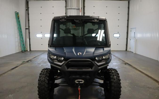 2026 Can-Am® Defender PRO Limited HD10