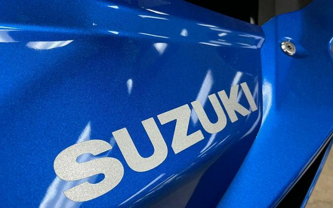 2026 Suzuki GSX800FRQM6