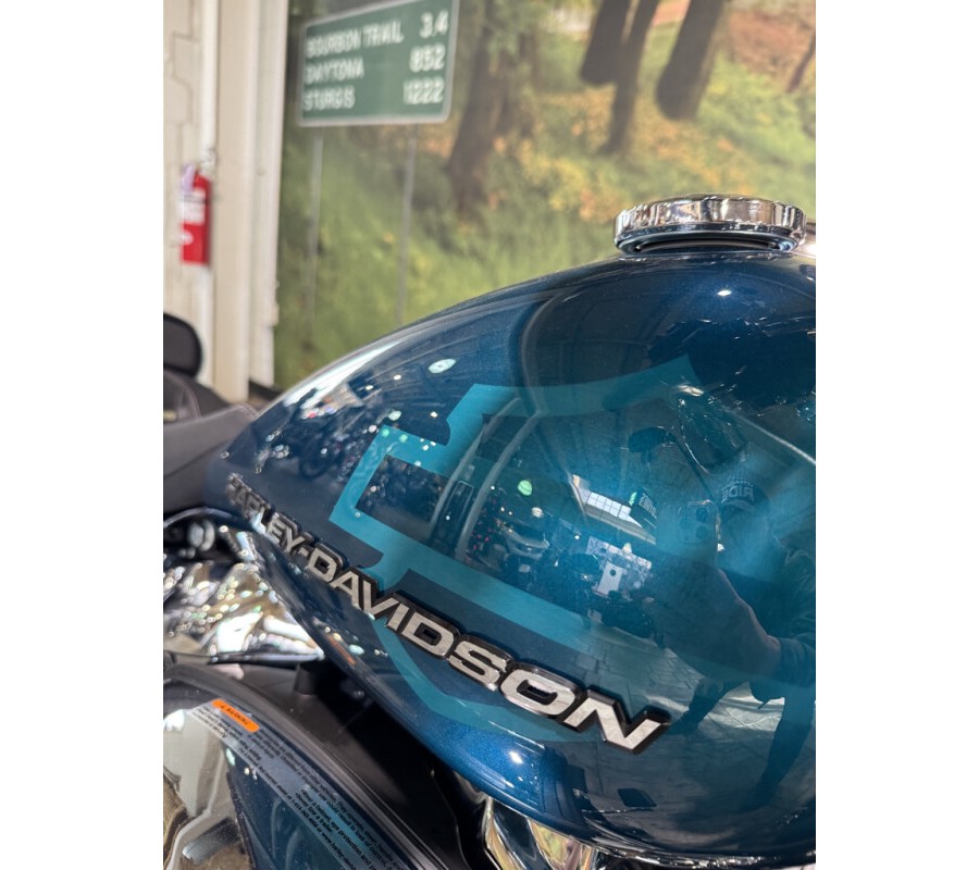 2026 Harley-Davidson Breakout