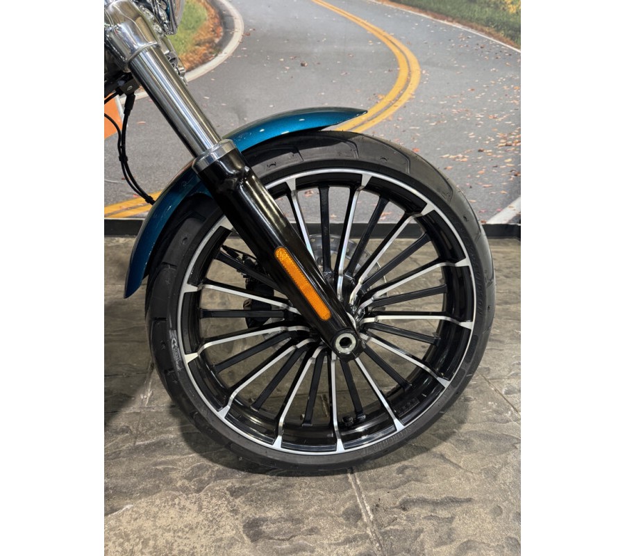 2026 Harley-Davidson Breakout