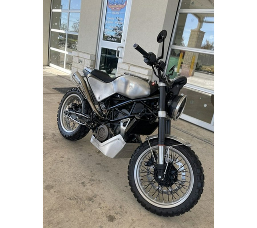 2026 Moto Guzzi V7 Special