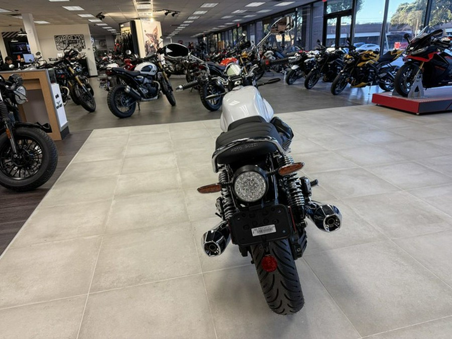 2026 Moto Guzzi V7 Special