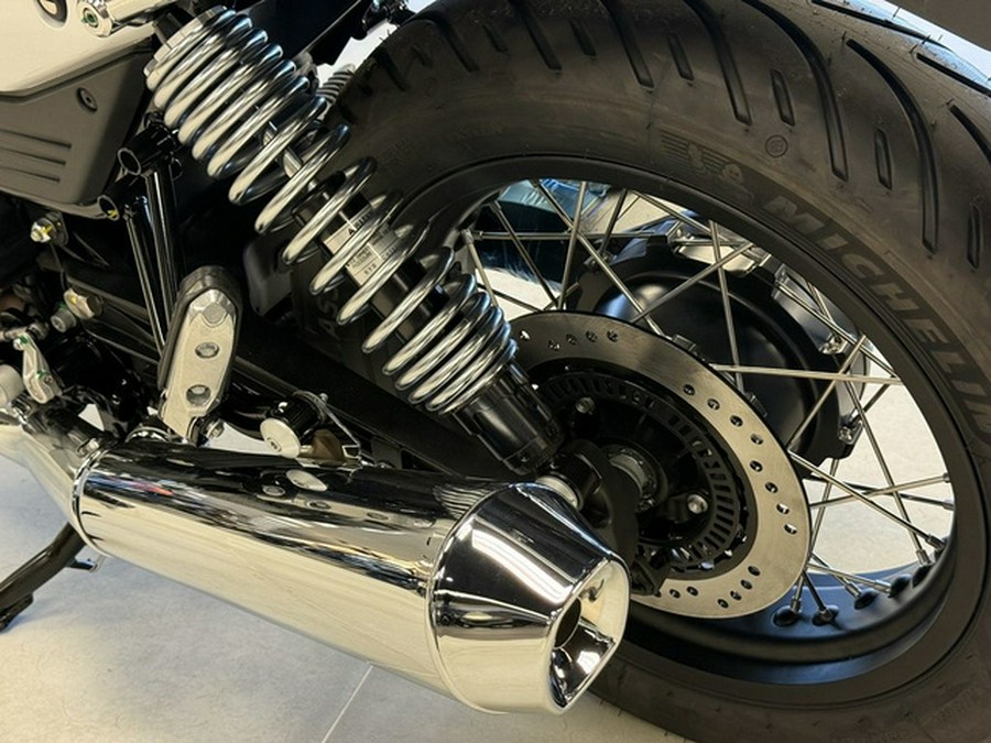 2026 Moto Guzzi V7 Special