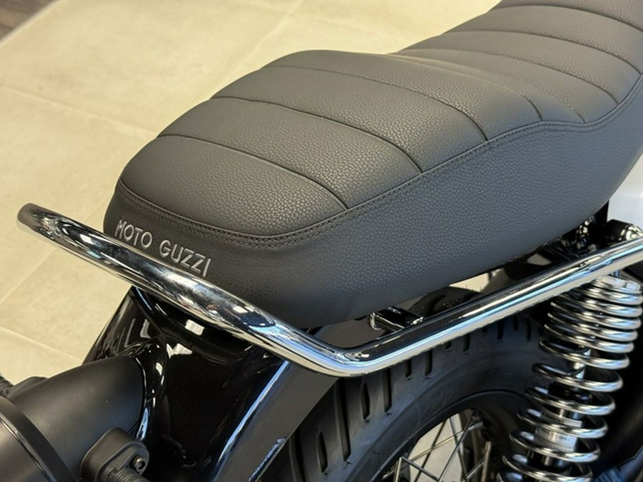 2026 Moto Guzzi V7 Special