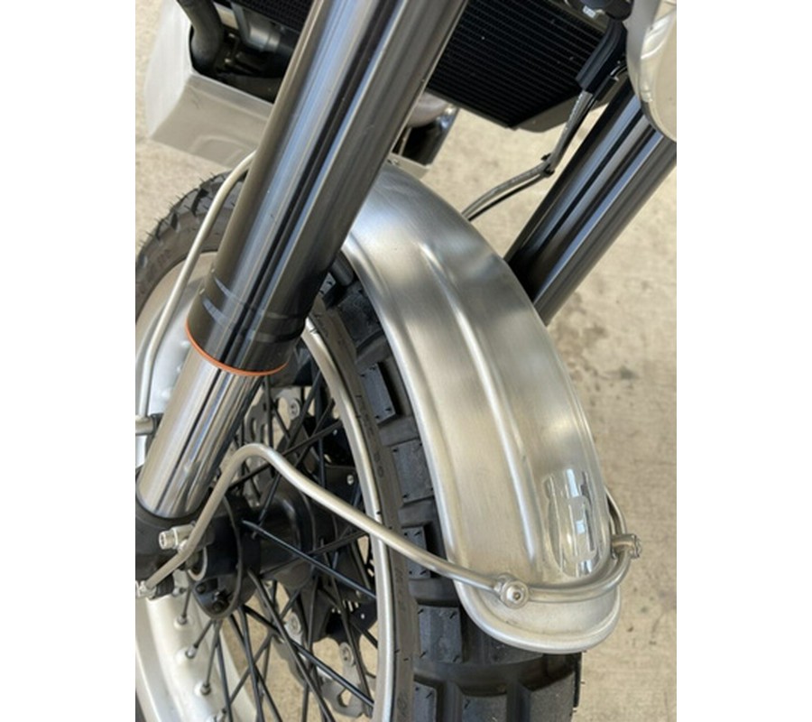 2026 Moto Guzzi V7 Special