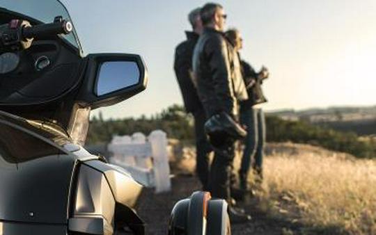 2016 Can-Am Spyder RT SE6