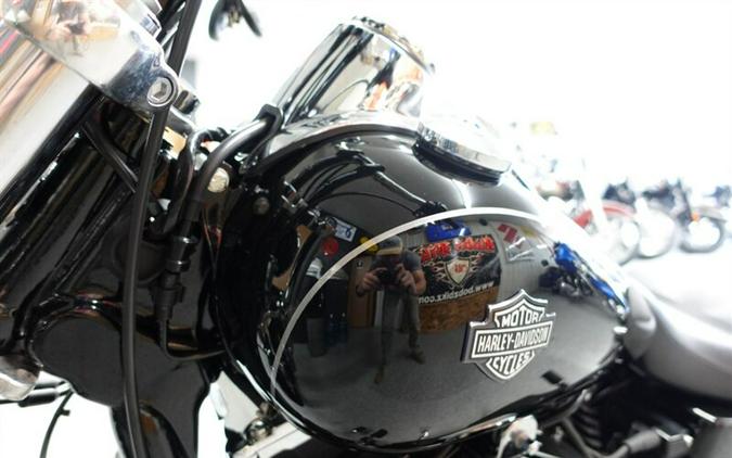 2017 Harley-Davidson Wide Glide