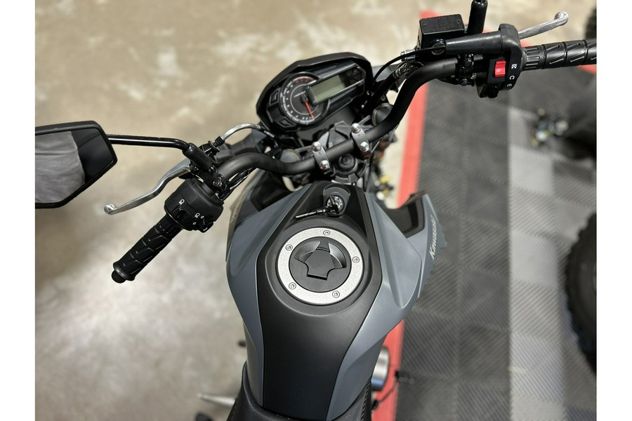 2024 Kawasaki Z125 PRO Base