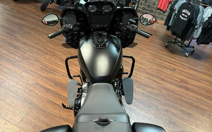 2026 Indian Motorcycle® Challenger® Dark Horse® Black Smoke
