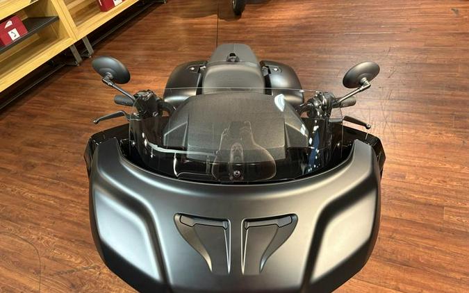 2026 Indian Motorcycle® Challenger® Dark Horse® Black Smoke