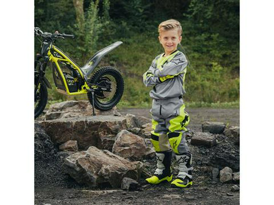 2026 Triumph TXP-16 - Powered by OSET