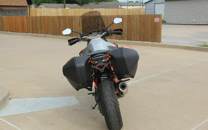 2017 KTM 1290 Super Duke GT Orange/Silver
