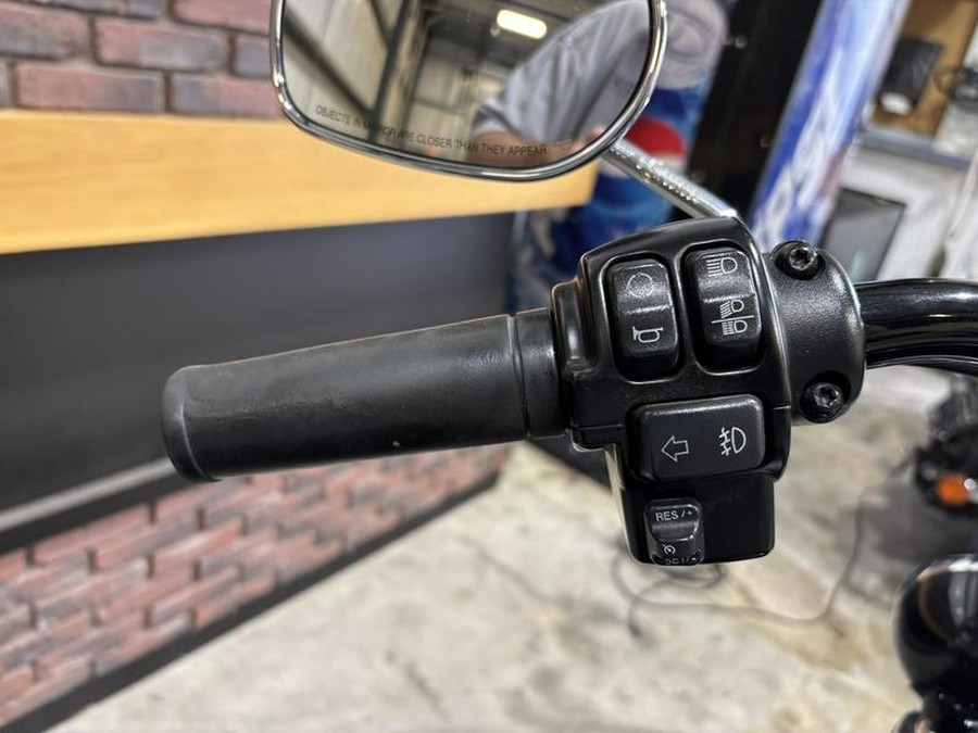 2019 Harley-Davidson® FLHC - Softail® Heritage Classic