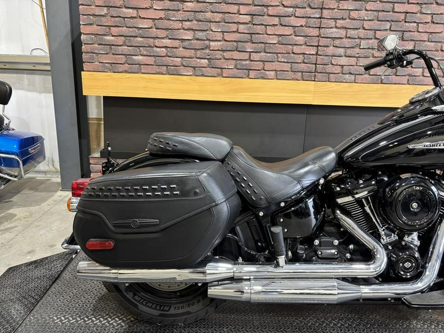 2019 Harley-Davidson® FLHC - Softail® Heritage Classic