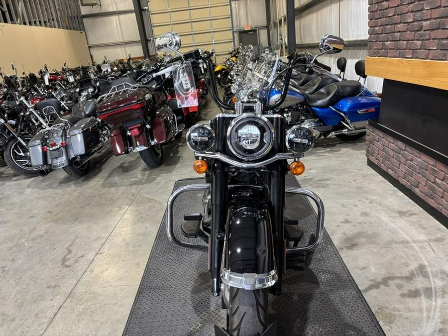 2019 Harley-Davidson® FLHC - Softail® Heritage Classic
