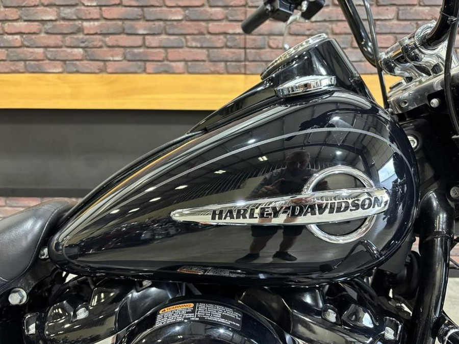 2019 Harley-Davidson® FLHC - Softail® Heritage Classic