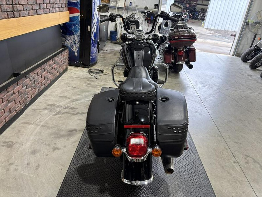 2019 Harley-Davidson® FLHC - Softail® Heritage Classic