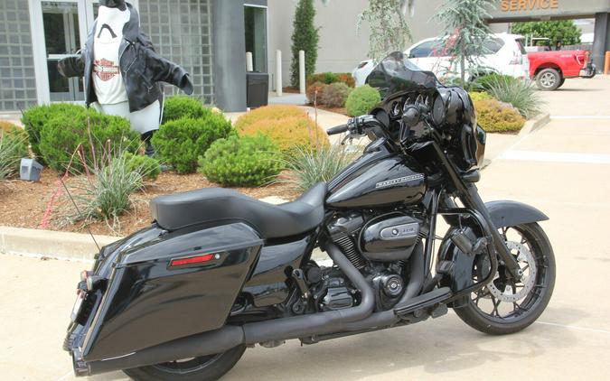 2020 Harley-Davidson Street Glide Special Vivid Black