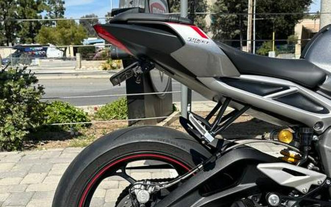 2021 Triumph Street Triple RS Silver Ice