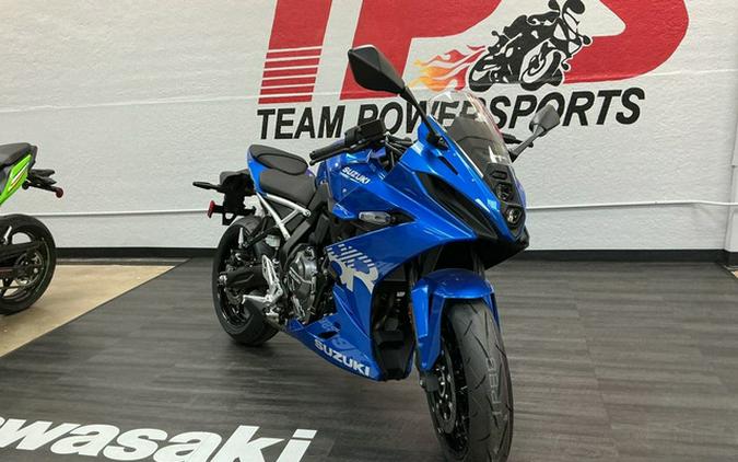 2026 Suzuki GSX800FRQM6