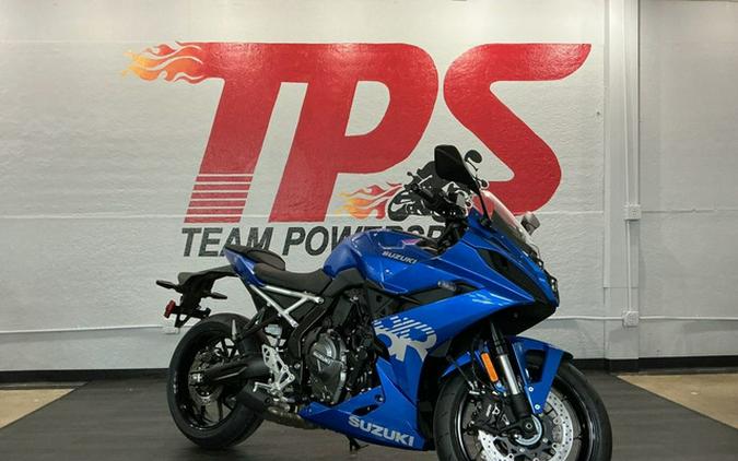 2026 Suzuki GSX800FRQM6