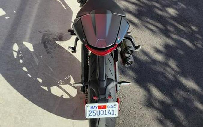2022 Ducati MONSTER PLUS