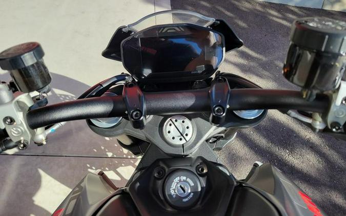2022 Ducati MONSTER PLUS