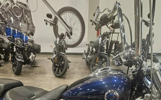 2013 Harley-Davidson Softail FXSB - Breakout