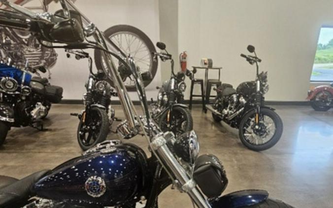 2013 Harley-Davidson Softail FXSB - Breakout