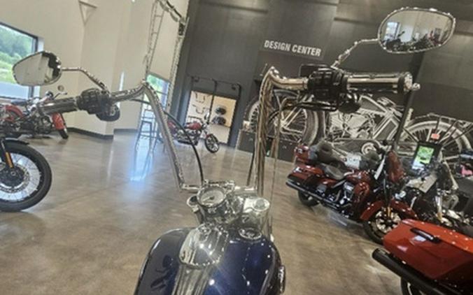 2013 Harley-Davidson Softail FXSB - Breakout