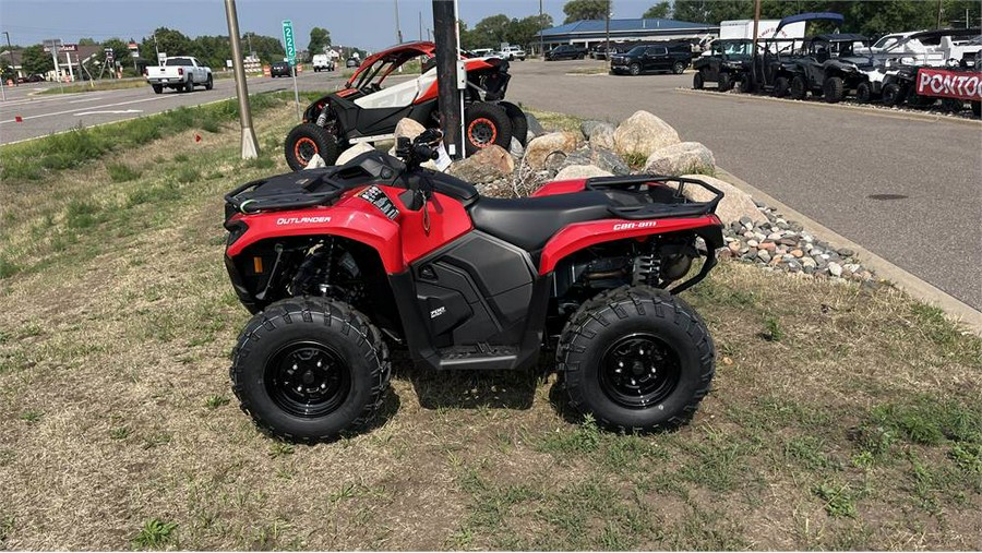 2023 Can-Am OUTLANDER DPS 700 - LEGION RED