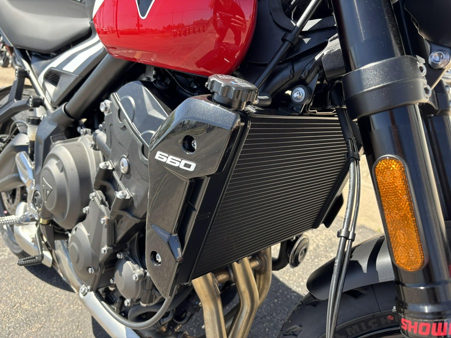 2025 Triumph Trident 660