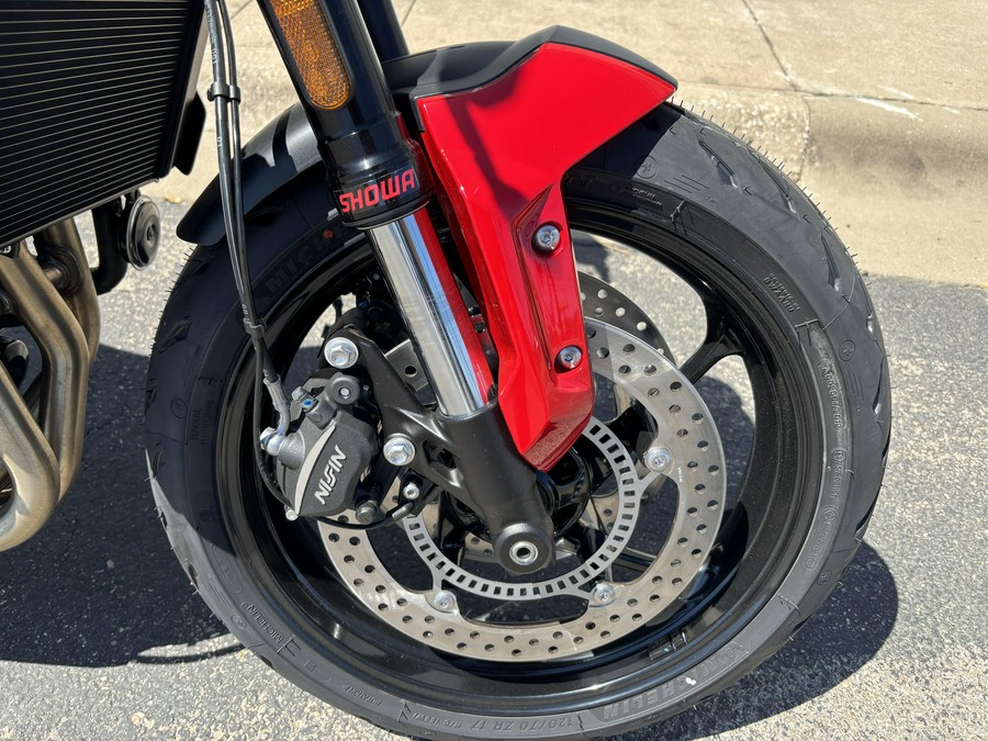 2025 Triumph Trident 660