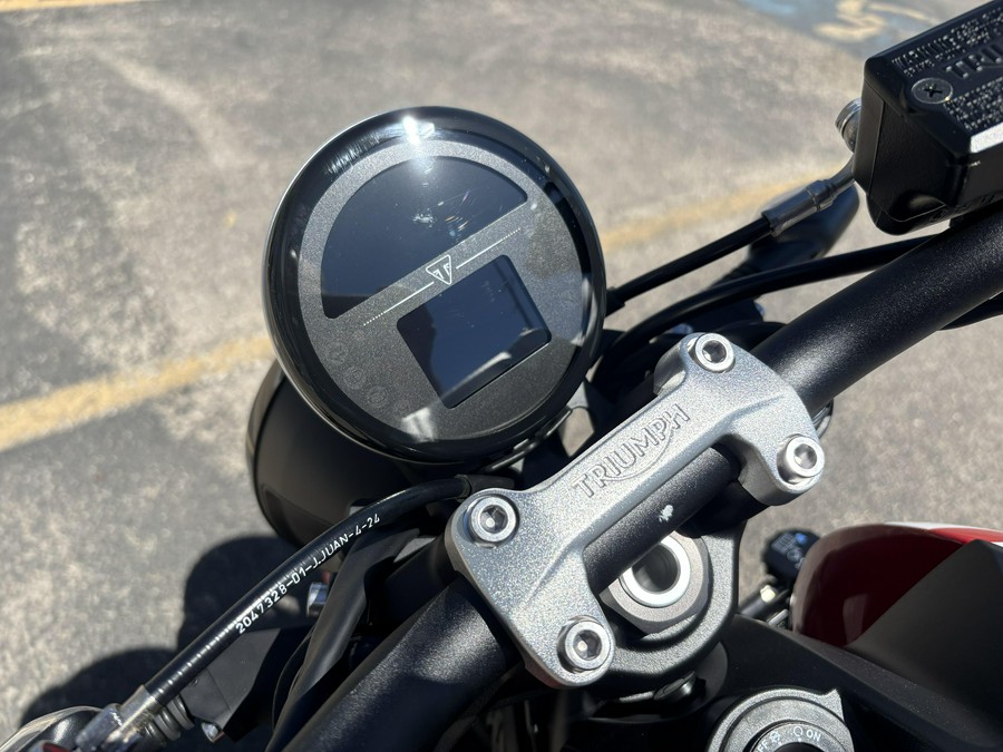 2025 Triumph Trident 660