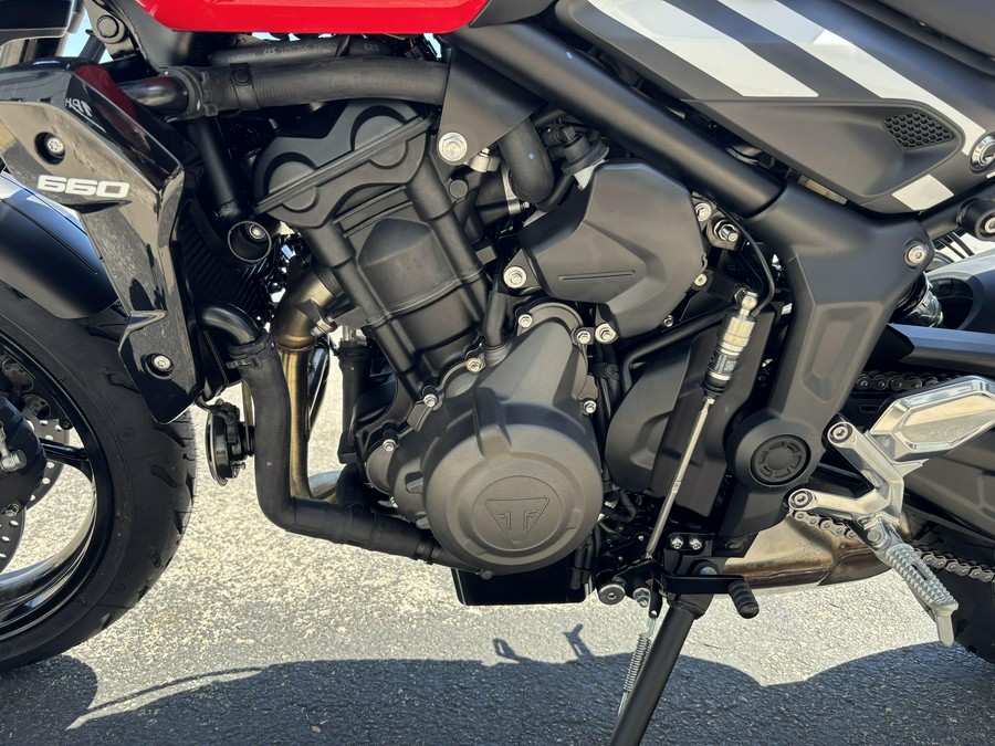 2025 Triumph Trident 660