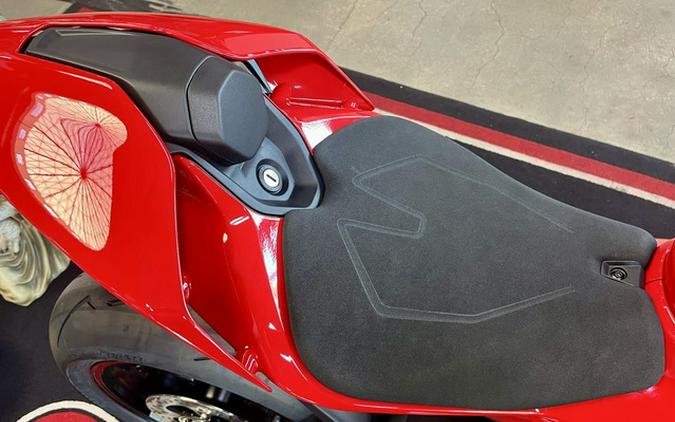 2025 Ducati Panigale V4 S Panigale V4 S