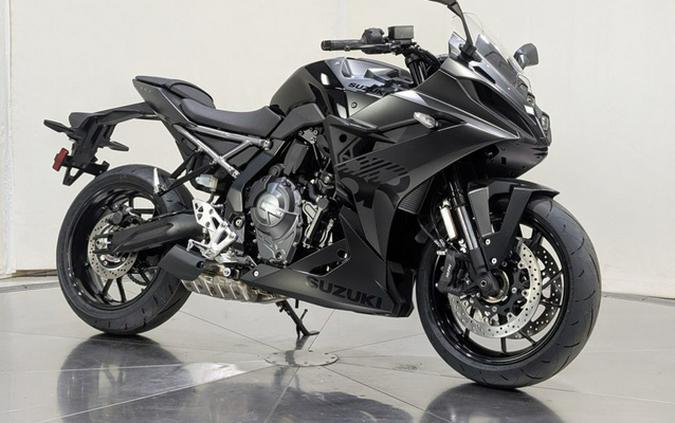 2025 Suzuki GSX 8R