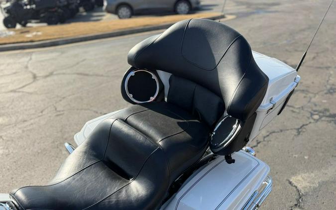 2013 Harley-Davidson® FLHTCU - Electra Glide® Ultra Classic®