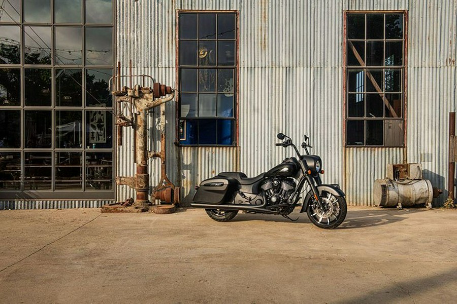 2022 Indian Motorcycle Springfield® Dark Horse®