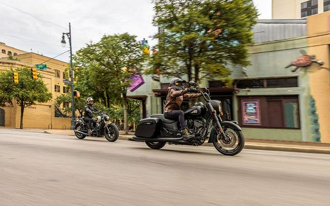 2022 Indian Motorcycle Springfield® Dark Horse®