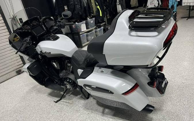 2026 Indian Pursuit Dark Horse 112 W/ Powerband Audio Ghost