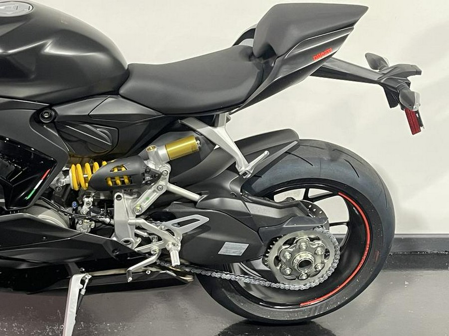 2024 Ducati Panigale V2 Black on Black