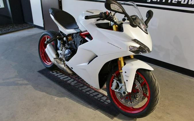 2018 Ducati SuperSport S White Silk